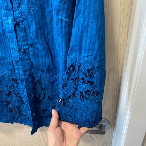 Soft Surroundings Batik  Blue Linen  Size L Long Sleeves i - Picture 11 of 13